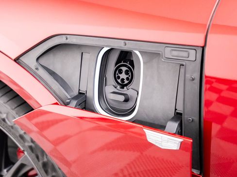 New 2026 Cadillac Lyriq V w/ LPO, Floor Liner Package image 27