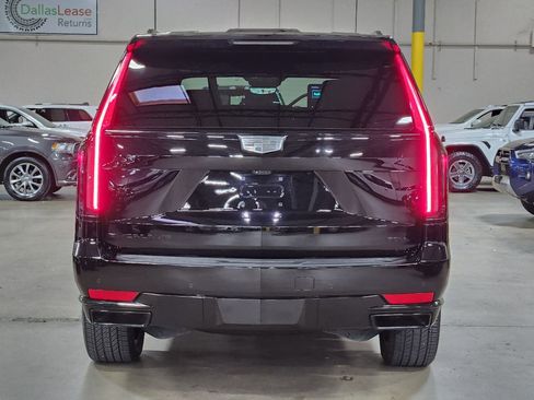 Used 2024 Cadillac Escalade Sport Platinum w/ LPO, ONYX Package image 10