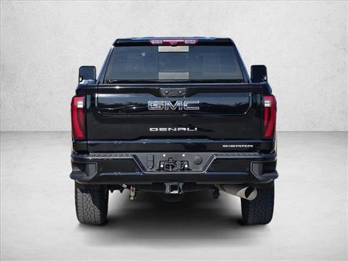 Used 2024 GMC Sierra 3500 Denali Ultimate image 6