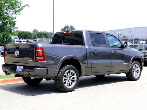 Used 2019 RAM 1500 Laramie AWD/4WD image 5