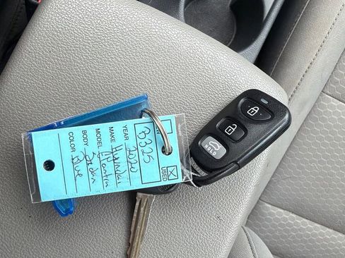 Used 2020 Hyundai Elantra SEL FWD image 14