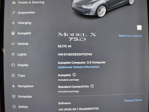 Used 2018 Tesla Model X 75D image 36