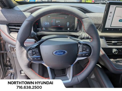 Used 2026 Ford Explorer ST-Line AWD/4WD image 7