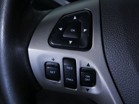 Used 2014 Ford Taurus SEL w/ Equipment Group 201A FWD image 21