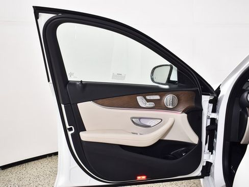 Certified 2022 Mercedes-Benz E 350 E 350 w/ AMG Line Exterior image 17