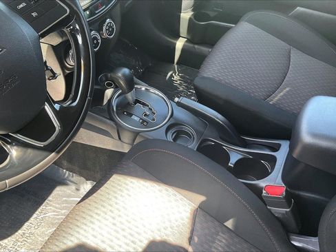 Used 2017 Mitsubishi Outlander Sport ES FWD image 15