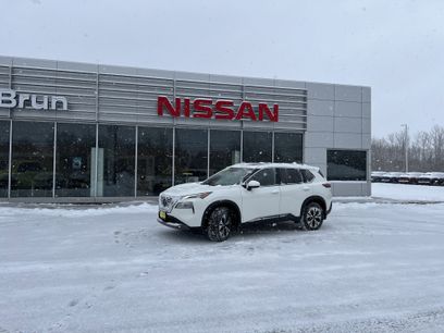 Used 2023 Nissan Rogue SV w/ SV Premium B Package