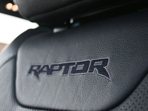 Used 2018 Ford F150 Raptor w/ Equipment Group 802A Luxury image 44