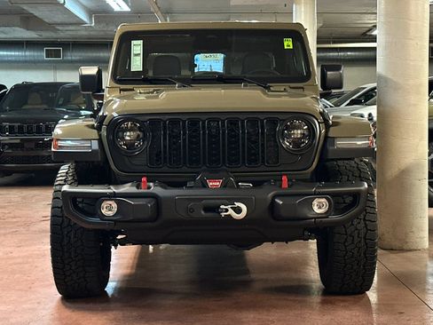 New 2026 Jeep Gladiator Rubicon AWD/4WD image 8
