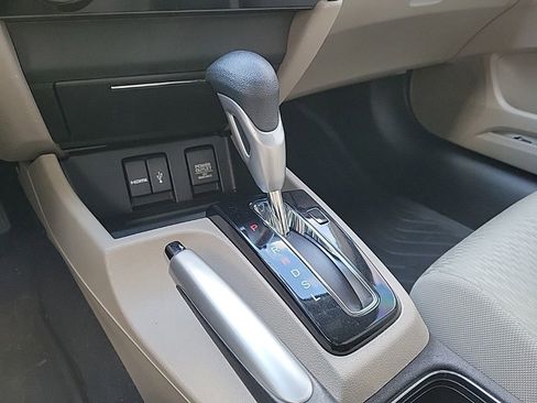 Used 2015 Honda Civic EX image 24