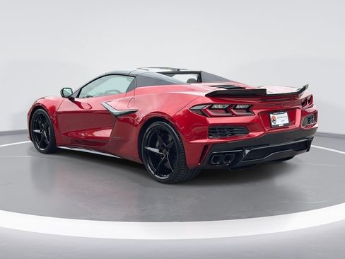 Used 2025 Chevrolet Corvette E-Ray w/ Stealth Interior Trim Package AWD/4WD image 5