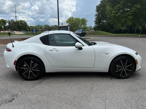 Used 2025 MAZDA MX-5 Miata RF Grand Touring RWD image 9