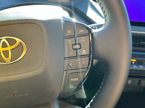 New 2026 Toyota Prius XLE FWD image 24