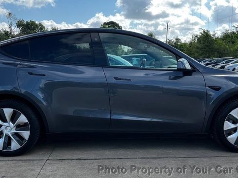 Used 2020 Tesla Model Y Long Range AWD/4WD image 5