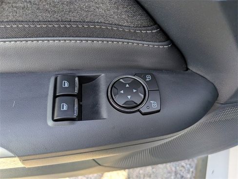 Used 2024 Ford Mustang image 19
