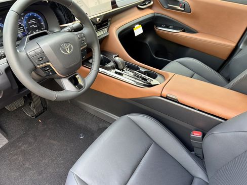 New 2026 Toyota Crown Limited w/ Advanced Technology Package AWD/4WD image 8