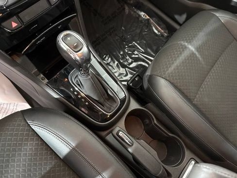 Used 2017 Buick Encore FWD image 21