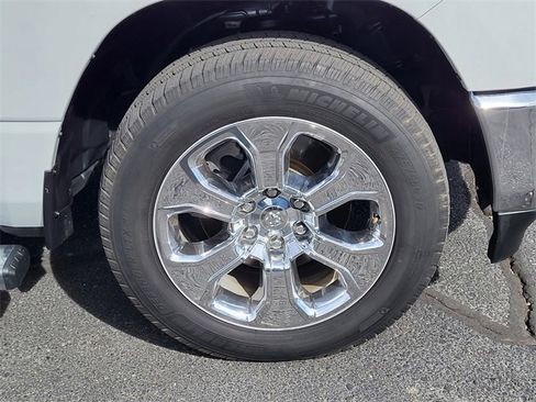 Used 2020 RAM 1500 Big Horn image 6