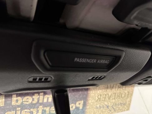 Used 2022 Jeep Wrangler Unlimited Sport AWD/4WD image 24