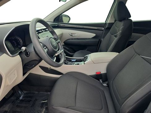 Used 2023 Hyundai Tucson SE FWD image 9