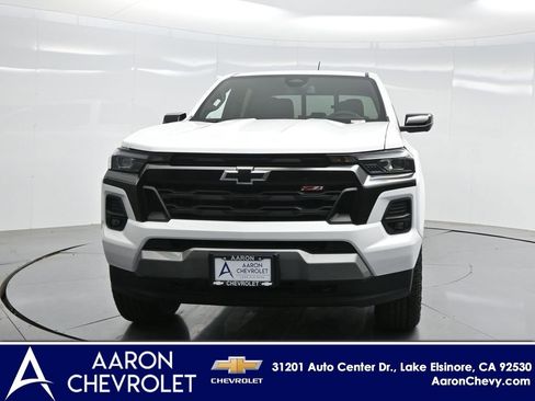 New 2025 Chevrolet Colorado Z71 w/ Midnight Edition image 22
