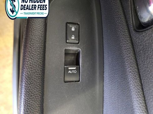 Used 2019 Honda Pilot Touring image 23