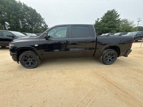 New 2026 RAM 1500 Big Horn AWD/4WD image 2