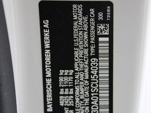 Certified 2025 BMW M440i M440i w/ Premium Package image 17