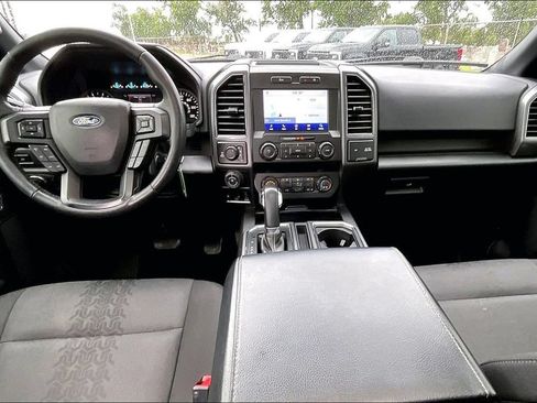 Used 2020 Ford F150 XLT w/ Equipment Group 302A Luxury AWD/4WD image 14