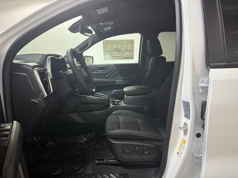 New 2026 GMC Canyon Elevation w/ Convenience Package image 11