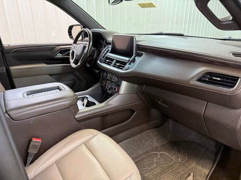 Used 2021 Chevrolet Tahoe Z71 image 28