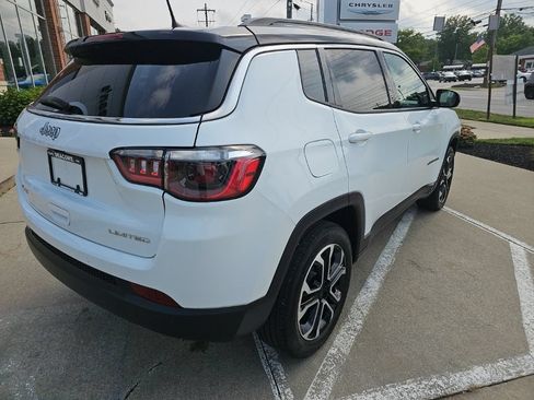 Certified 2023 Jeep Compass Limited AWD/4WD image 13