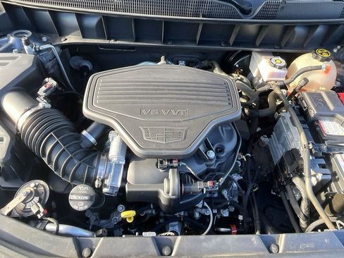 Used 2019 Cadillac XT5 Luxury image 23