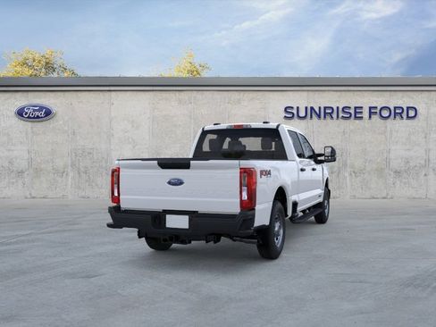 New 2026 Ford F250 4x4 Crew Cab Super Duty image 8