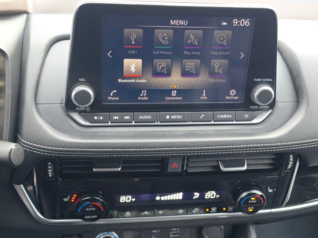 Used 2023 Nissan Rogue SL AWD/4WD image 15