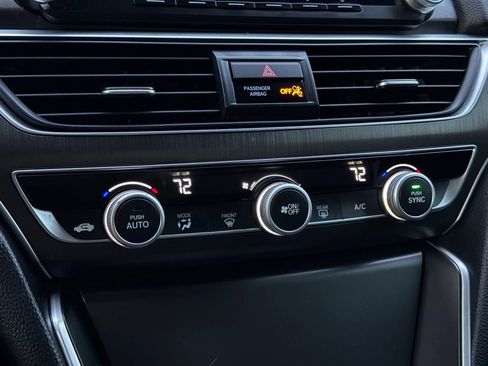 Used 2020 Honda Accord LX image 34