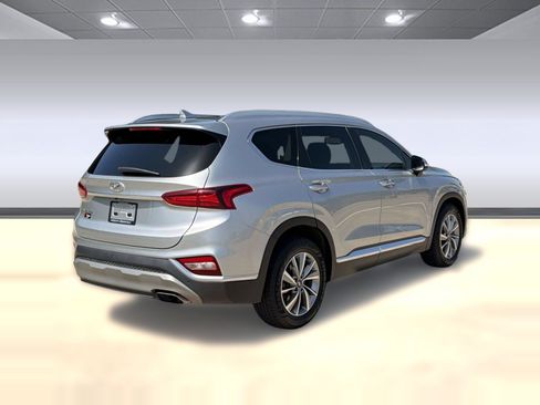 Used 2020 Hyundai Santa Fe SEL w/ Convenience + Premium Package FWD image 9