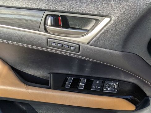 Used 2016 Lexus GS 200t image 26