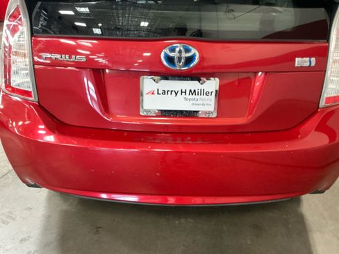 Used 2013 Toyota Prius Two image 27