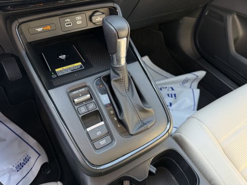 Used 2023 Honda CR-V EX-L image 18