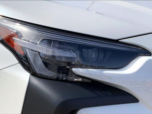 Certified 2025 Subaru Outback Onyx Edition image 31