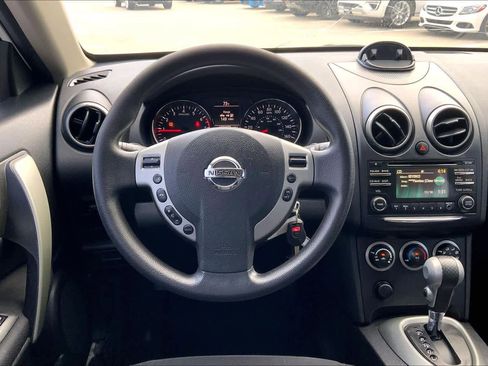 Used 2015 Nissan Rogue S w/ Convenience Package image 5