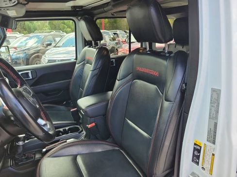 Used 2021 Jeep Wrangler Unlimited Rubicon w/ Steel Bumper Group image 17