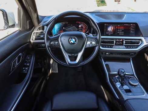Used 2019 BMW 330i xDrive 330i xDrive w/ Convenience Package image 28