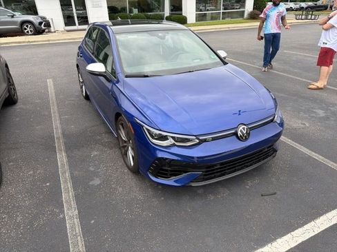 Used 2024 Volkswagen Golf R AWD/4WD image 10
