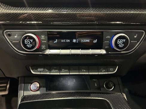 Used 2022 Audi SQ5 Premium Plus AWD/4WD image 23