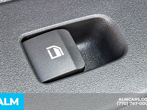 Used 2025 Hyundai Elantra Sport FWD image 50