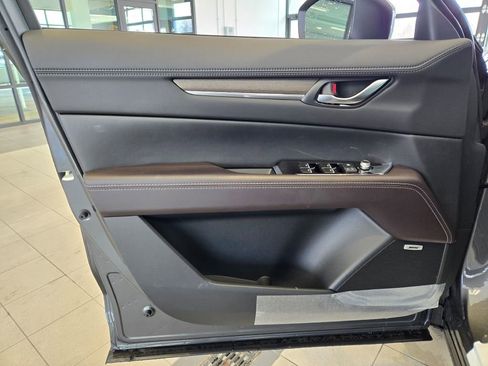 New 2025 MAZDA CX-5 Signature image 20