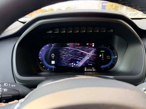 Used 2023 Volvo XC90 T8 Plus image 20