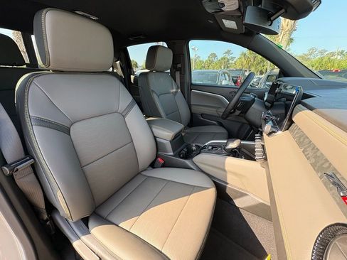 New 2026 Chevrolet Colorado ZR2 AWD/4WD image 27